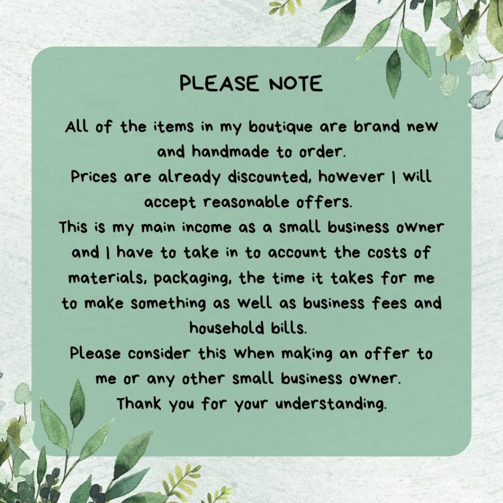 Raw Black Tourmaline ring, 14k gold filled, Black gemstone ring - Picture 6 of 6